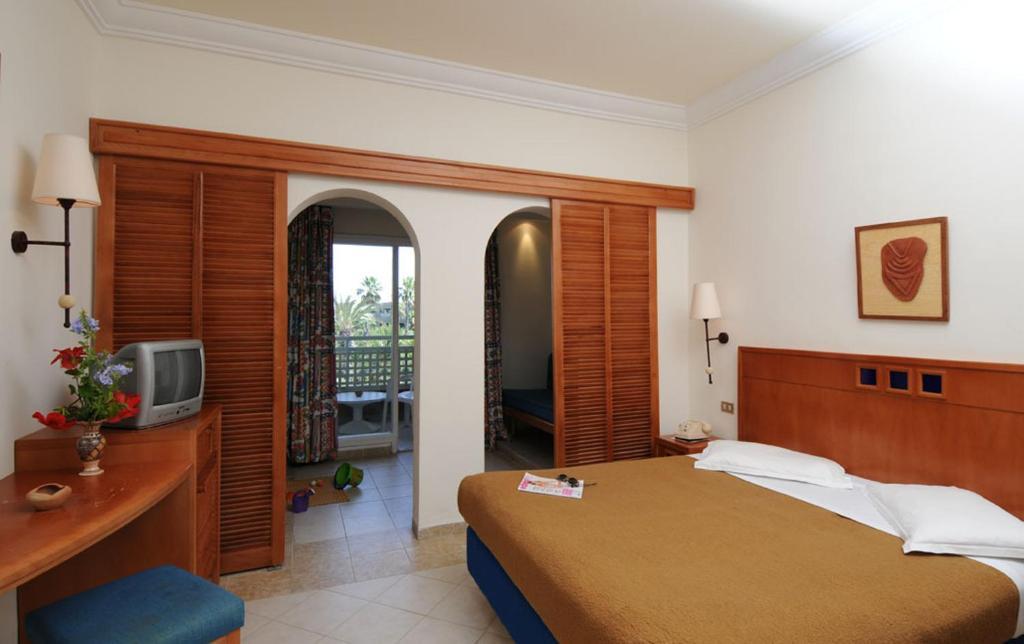 Hotel Mediterranee Thalasso Golf Хаммамет Номер фото
